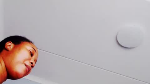 Snapshot of xxamor chatting on December 13, 11:45 am Xxamor online show from December 13, 11:45 am