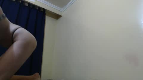 Cody  Akali online show from April 26, 3:04 am