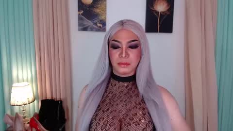 xxeroticdhaliaxx online show from November 18, 1:52 am