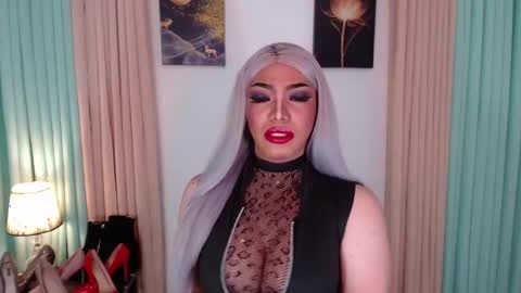 xxeroticdhaliaxx online show from November 28, 1:02 am