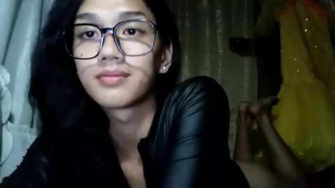 Sophie online show from March 24, 4:13 pm