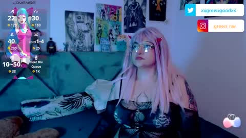 xxgreengoodxx online show from September 14, 10:22 pm