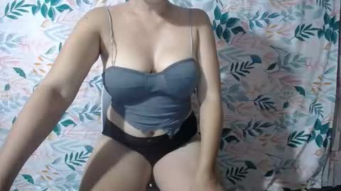xxhott_ online show from October 26, 9:32 am