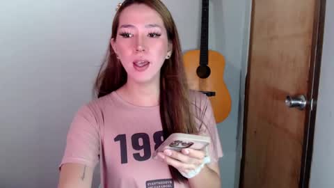 Dyanna Zulla online show from December 10, 8:16 pm