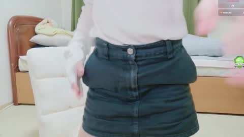 xxinoxx online show from November 17, 3:31 am