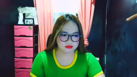 xxirene online show from February 17, 3:38 am