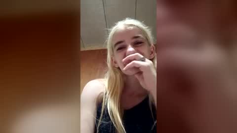 xxjessiebugxx online show from July 17, 4:03 am