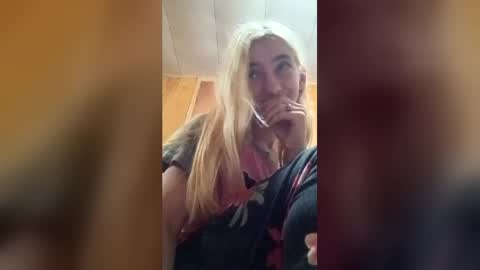 xxjessiebugxx online show from June 27, 3:56 am