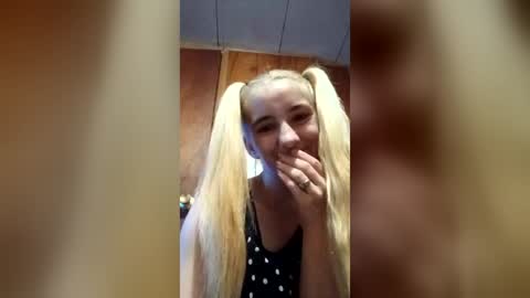 xxjessiebugxx online show from July 24, 5:04 am