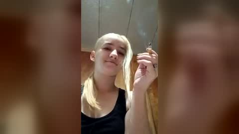 xxjessiebugxx online show from July 18, 4:58 am