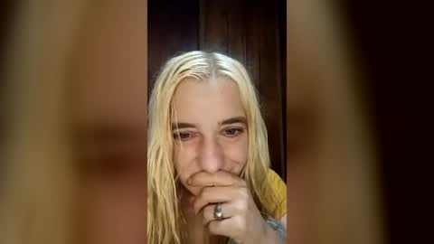 xxjessiebugxx online show from August 1, 3:30 am