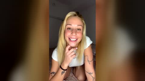 Xxlissaxo online show from February 3, 3:37 am