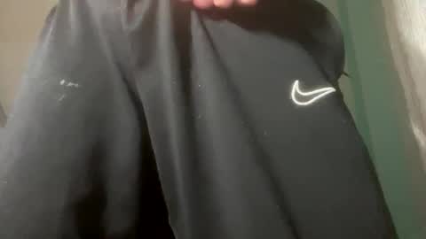 Snapshot of xxm1xxh10 chatting on February 7, 1:04 am xxm1xxh10 online show from February 7, 1:04 am