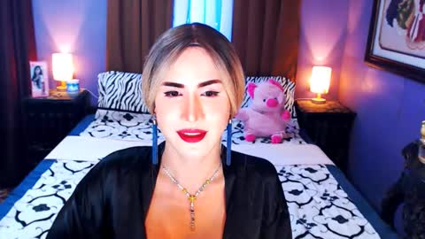 urperfection kelly online show from February 28, 2:20 pm