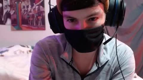 David Fox online show from December 5, 5:06 am