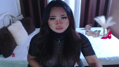 OLIVIA online show from July 25, 5:55 pm