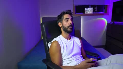 xxxhabibi online show from October 23, 6:53 pm