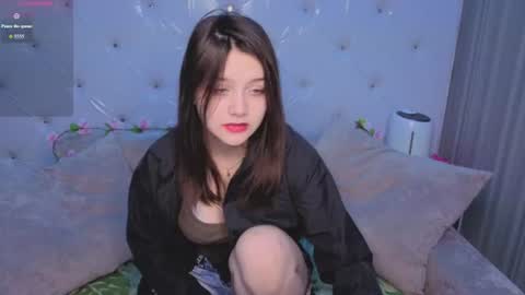 foxy online show from June 20, 6:14 pm