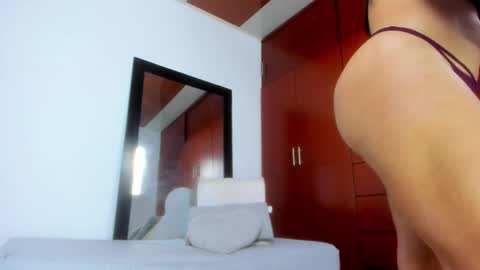 xxxtatianabustyxxx online show from February 25, 8:21 pm