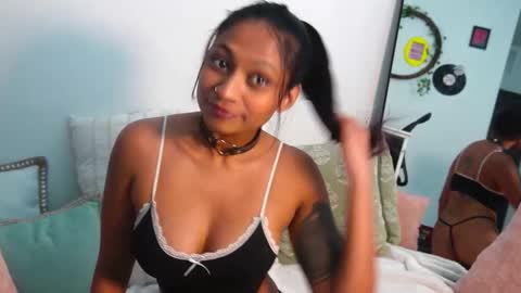 Zara online show from September 18, 6:45 pm