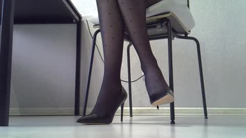 Dina online show from April 23, 4:31 am