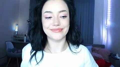 Yami online show from April 27, 9:45 pm