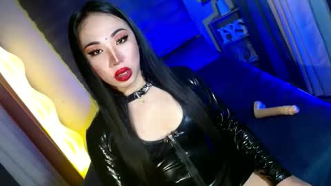 REYAN online show from March 11, 3:09 am