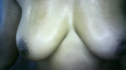 yanalove online show from April 21, 2:51 am