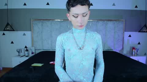 YANG online show from April 6, 11:33 am