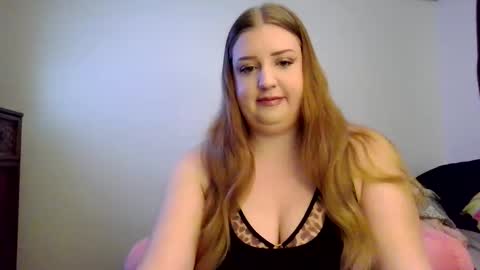 yasmindoll98 online show from February 2, 4:10 am