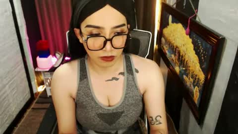 yassiered online show from June 29, 10:48 am