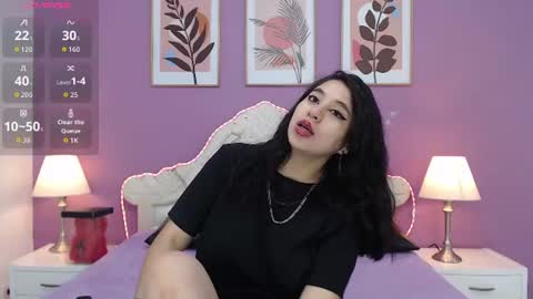 Yaya  online show from July 24, 11:40 am