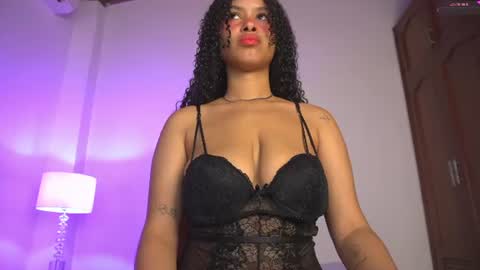 yayoi_cresp18 online show from August 1, 7:37 pm