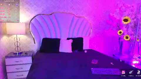  YazminJenner  online show from June 12, 8:02 am