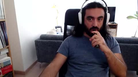 Snapshot of yeeaahoo chatting on October 13, 8:49 am yeeaahoo online show from October 13, 8:49 am