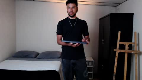 yeff online show from June 20, 1:34 am