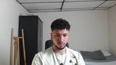 yeff online show from January 9, 12:27 am