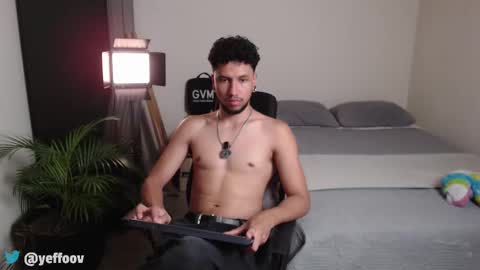 yeff online show from February 3, 2:53 am