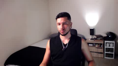 yeff online show from July 3, 12:15 am