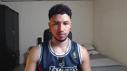 yeff online show from January 6, 11:42 pm