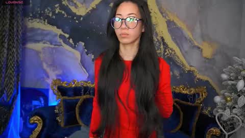 yennstar online show from February 14, 1:25 pm