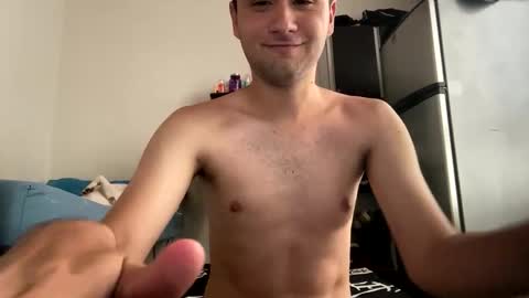 Yero online show from March 30, 6:41 pm