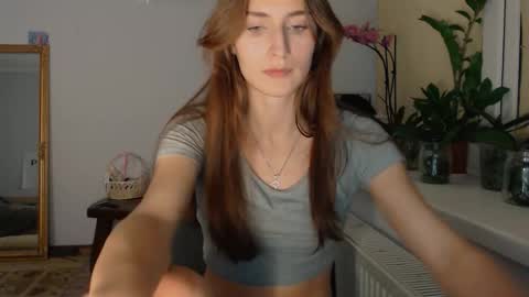 Zoe online show from November 8, 9:40 pm