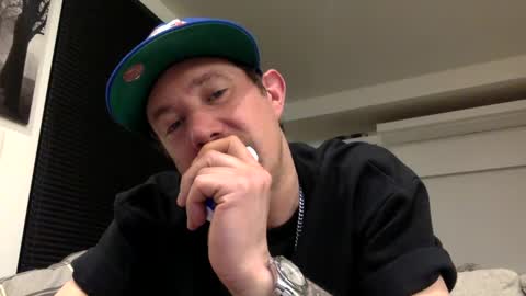 yesplesae online show from February 16, 9:15 am