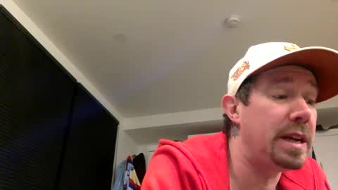 yesplesae online show from February 7, 8:33 am