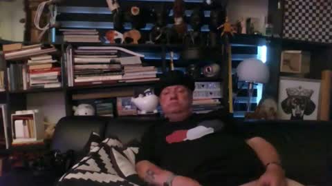 yessex247 online show from May 31, 2:21 am