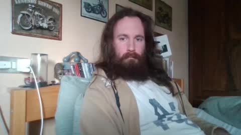 yeti_92 online show from February 7, 1:25 pm