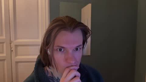 yexes online show from January 18, 6:21 pm