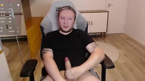 James online show from February 26, 8:12 pm