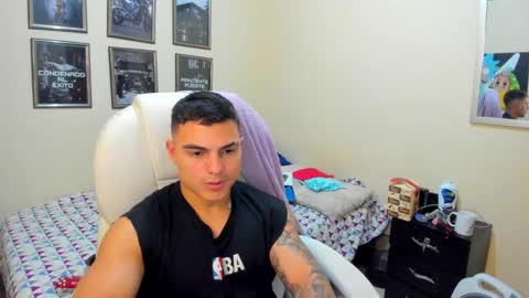 yker online show from December 28, 6:39 am